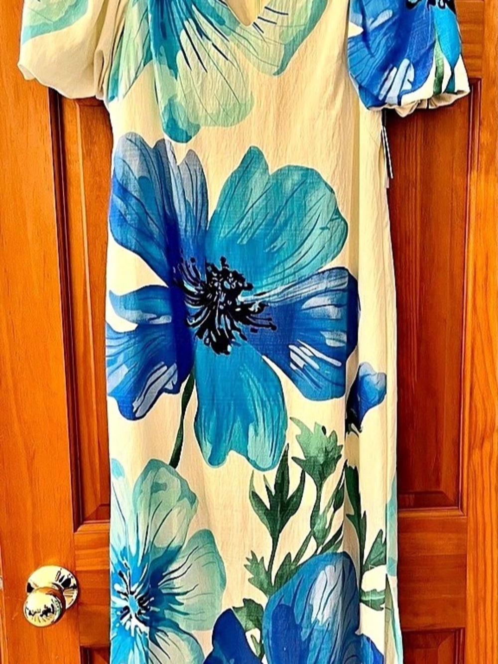 Taylor Floral Midi Dress in Blue & Cream Size 8